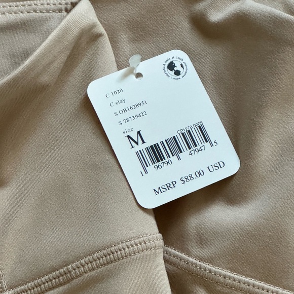 FREE PEOPLE FP Movement Out of Your League Leggings Clay M NWT $88 Retail - Picture 3 of 13